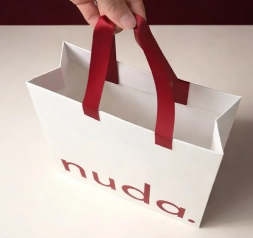 nuda., view 3